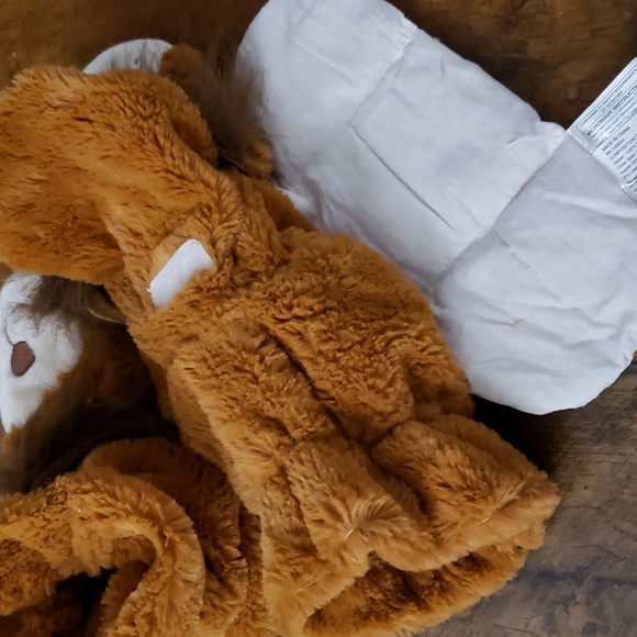 ADORABLE LION SLIPPERS 😍 - Picture 4 of 6